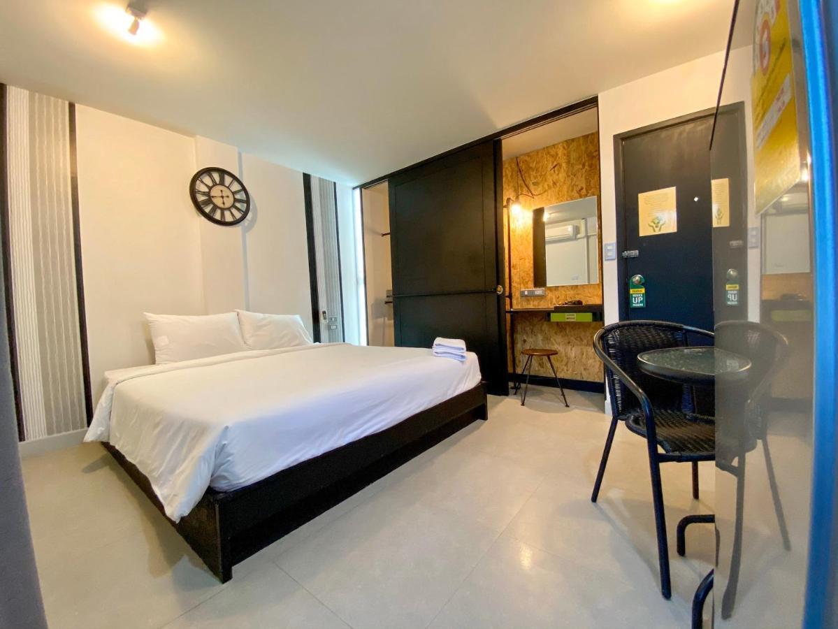Hotel Beam House Patong Exterior foto